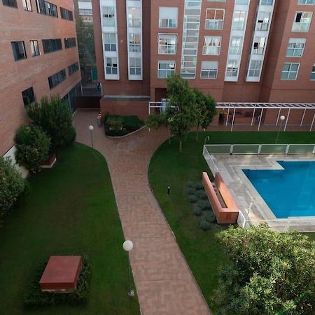 Апартаменты Vivienda Con Zona De Trabajo, Piscina Y Parking Мадрид Экстерьер фото