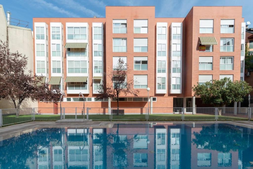 Апартаменты Vivienda Con Zona De Trabajo, Piscina Y Parking Мадрид Экстерьер фото